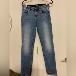 ***Jag Jeans Carter Girlfriend Mid Wash Jeans .